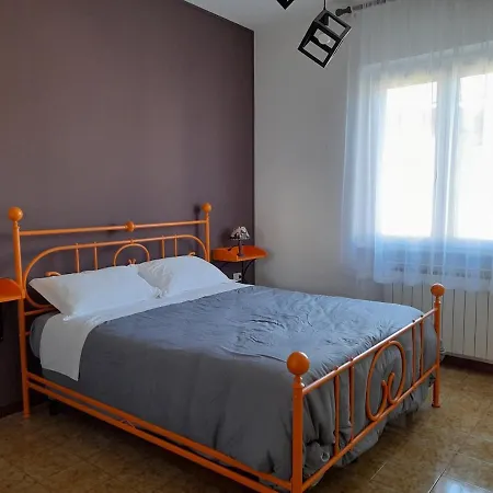 Giuly's House لا سبيتسْيا